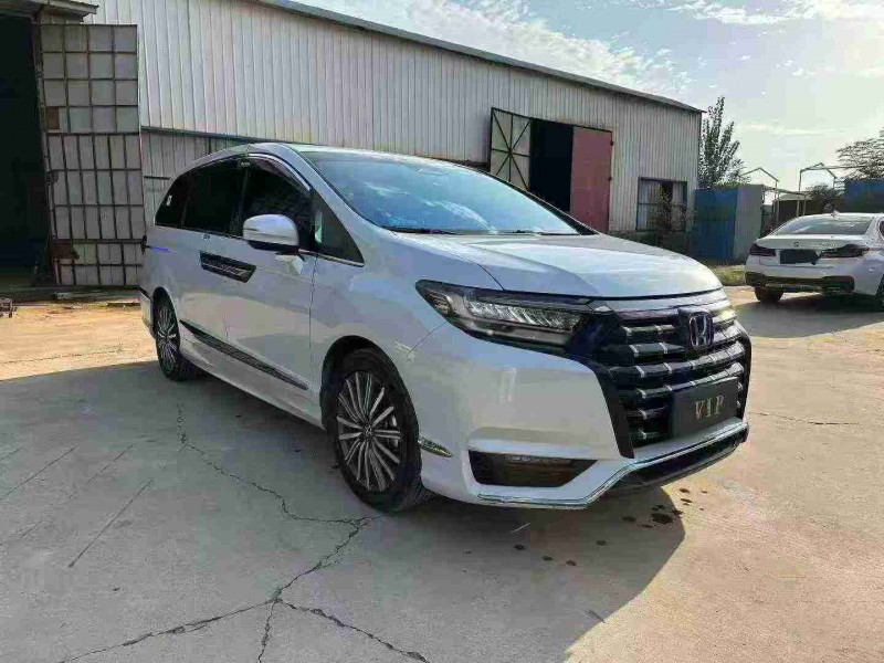 焦作25年本田艾力绅2