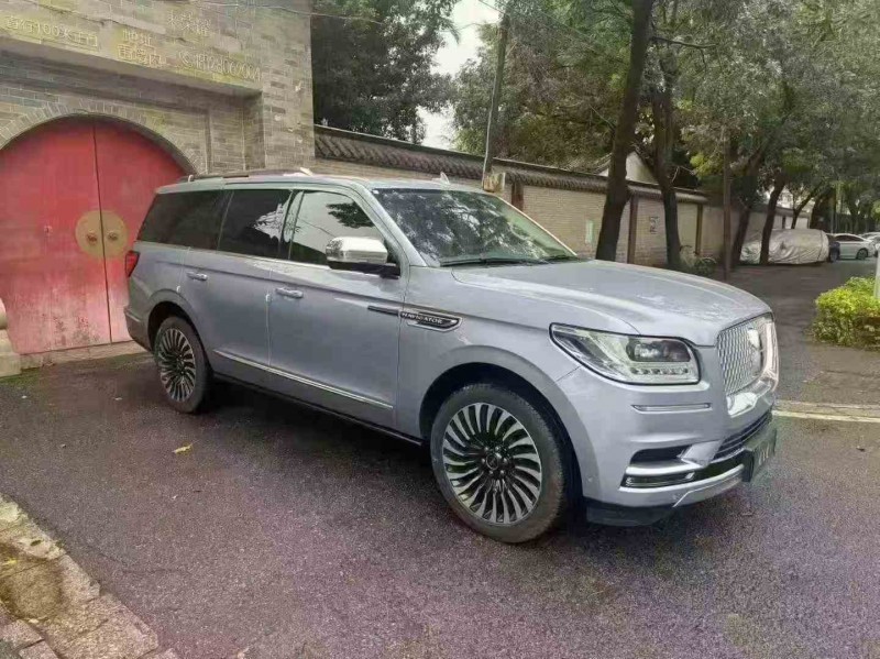 深圳21年林肯领航员3