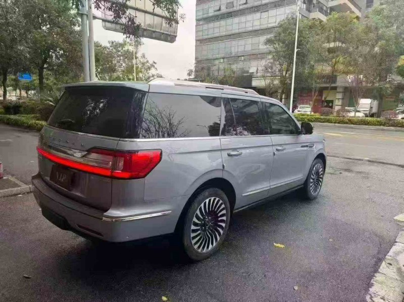 深圳21年林肯领航员7