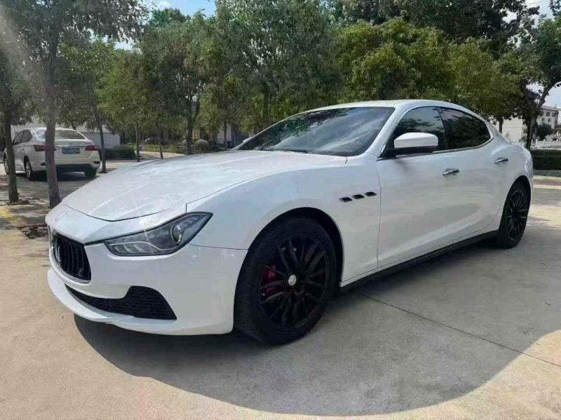 济南17年玛莎拉蒂Ghibli2