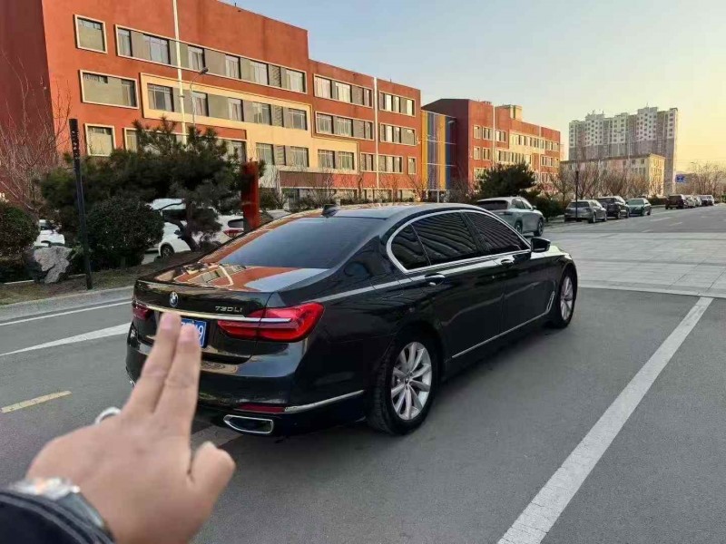 东营18年宝马7系7