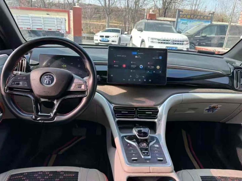 淄博23年比亚迪宋4