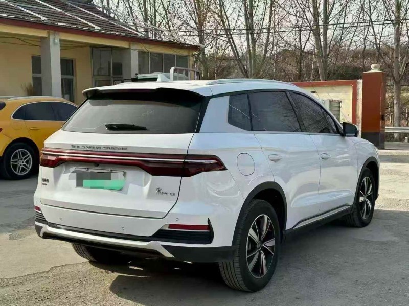 淄博23年比亚迪宋8