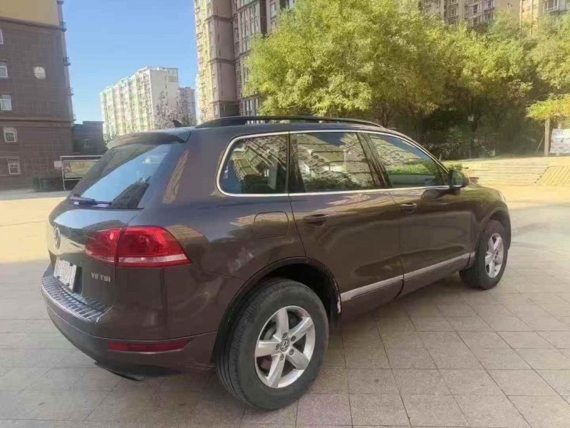 秦皇岛15年大众途锐9