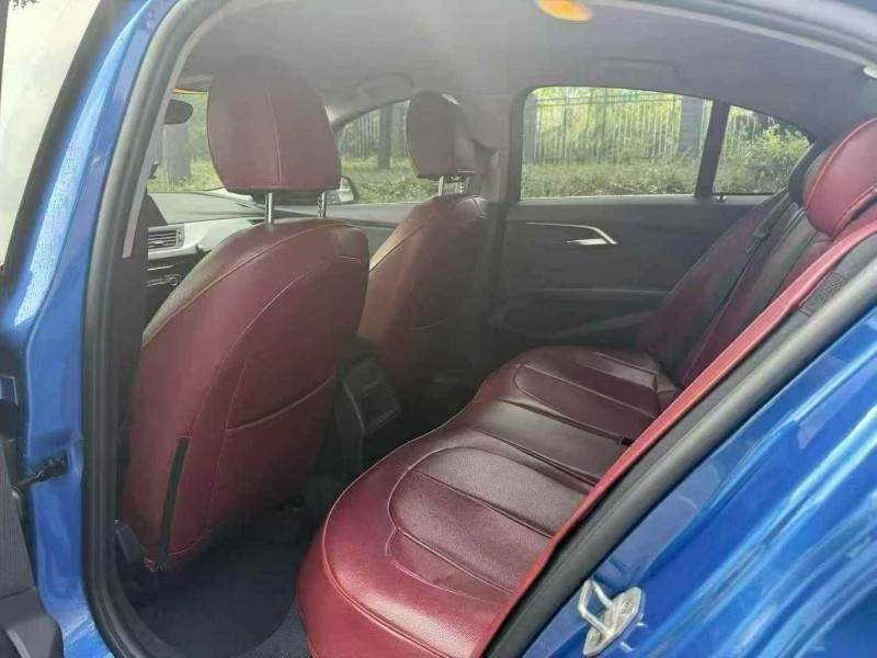 邵阳17年宝马1系5