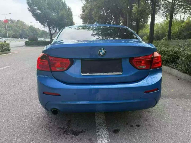 邵阳17年宝马1系9