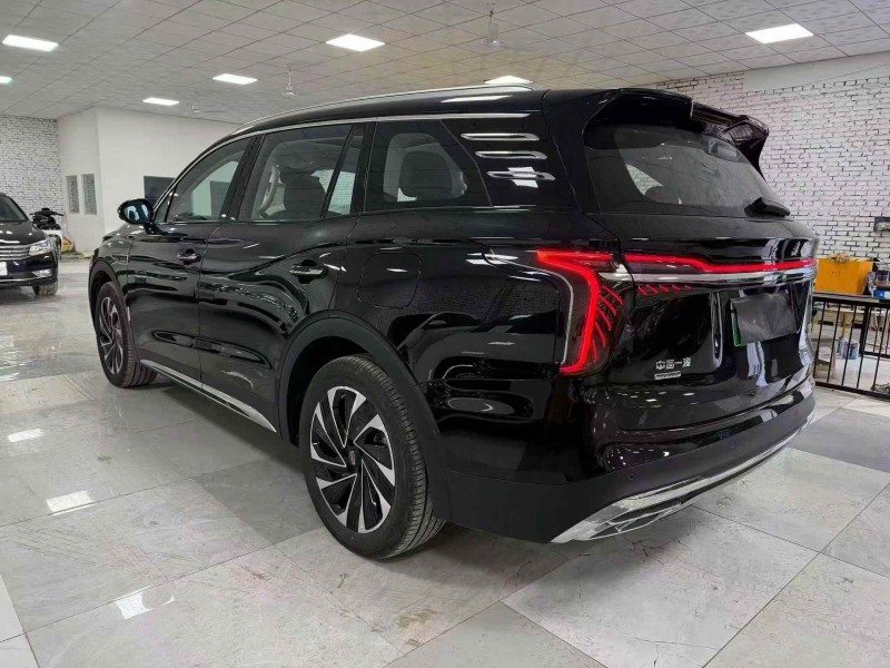 邯郸25年红旗HS77