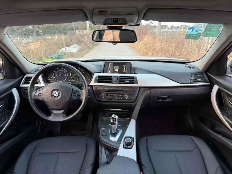 杭州14年宝马3系4