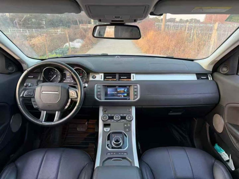 绍兴18年路虎极光4