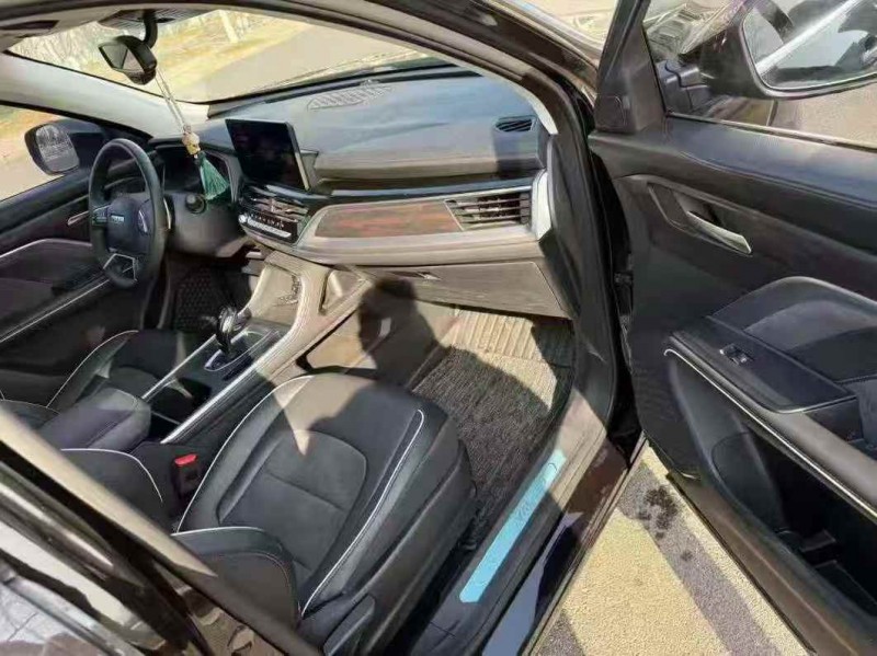 黄石22年哈弗H66