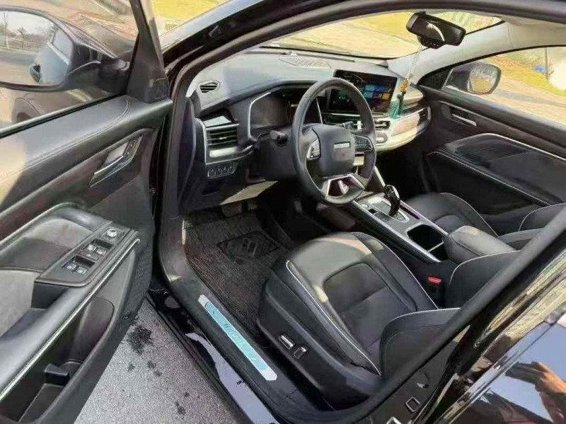 黄石22年哈弗H67