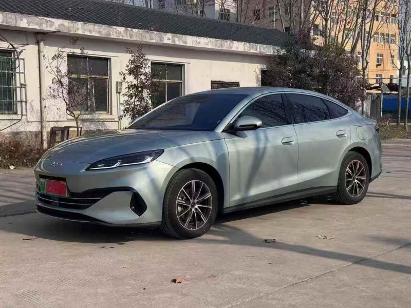 洛阳25年比亚迪海豹3