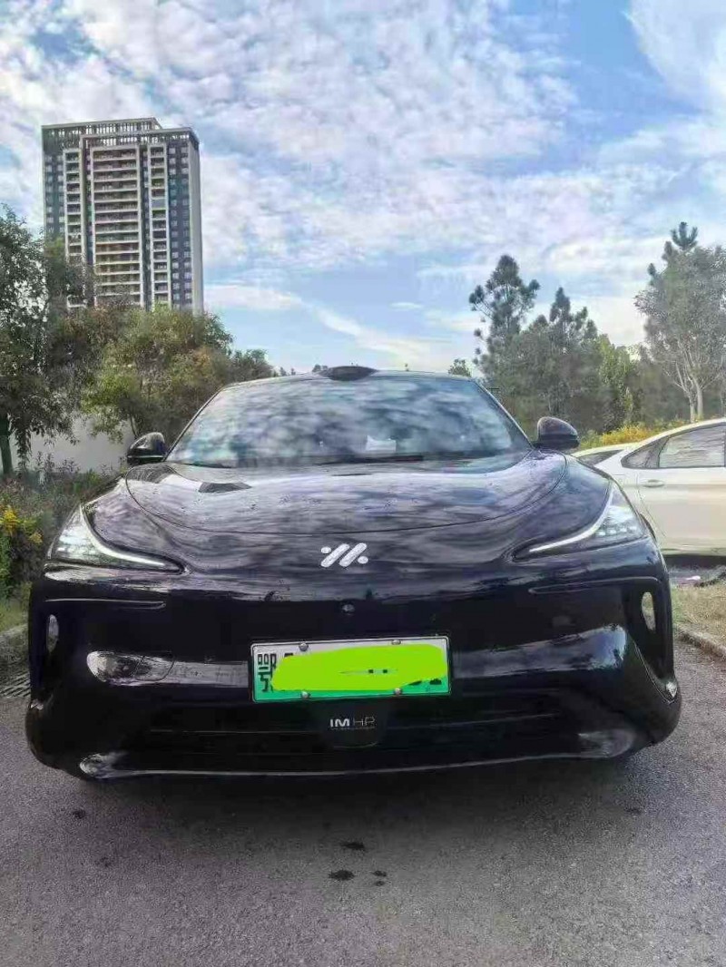 鄂州24年智己LS61