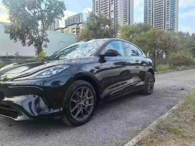 鄂州24年智己LS62