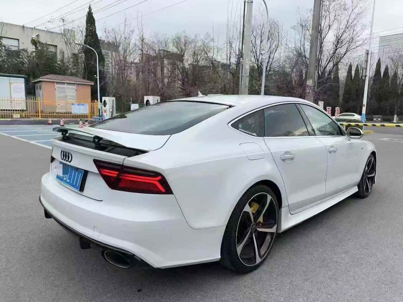 淄博18年奥迪A7L9