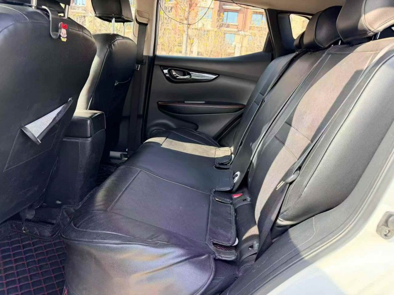 邯郸17年日产逍客4