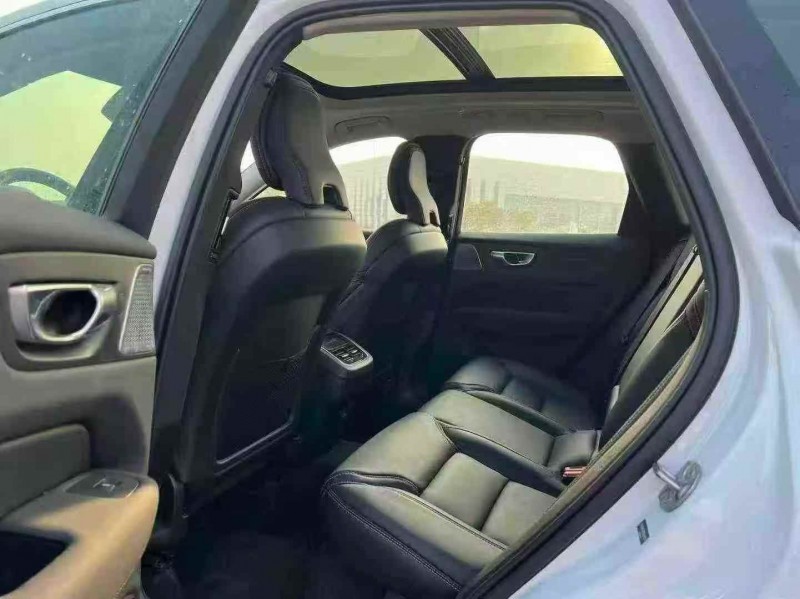 徐州25年沃尔沃XC605