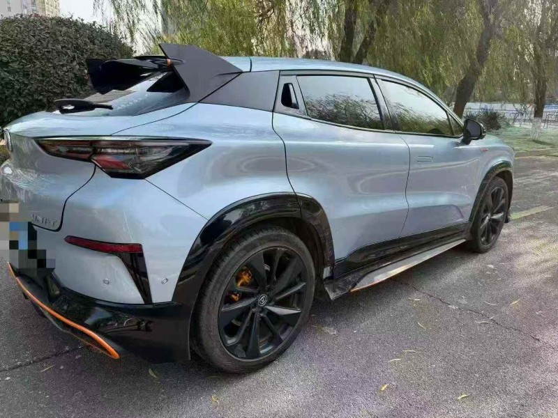 赣州21年长安汽车UNI8