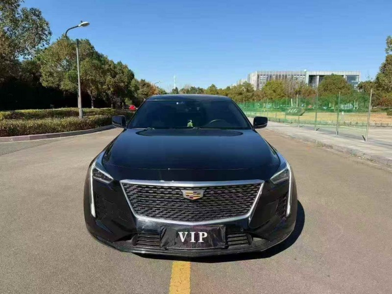 常州20年凯迪拉克CT61