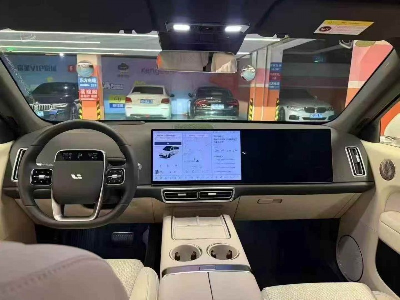 长沙25年理想L65