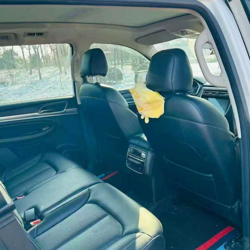 潍坊19年荣威RX85