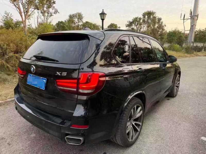 孝感19年宝马X57