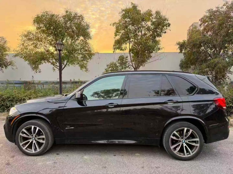 孝感19年宝马X58