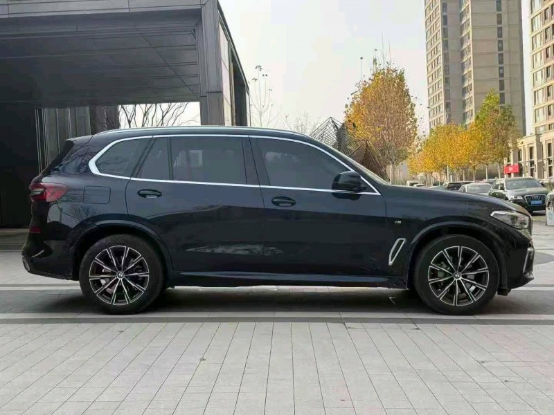 徐州23年宝马X57
