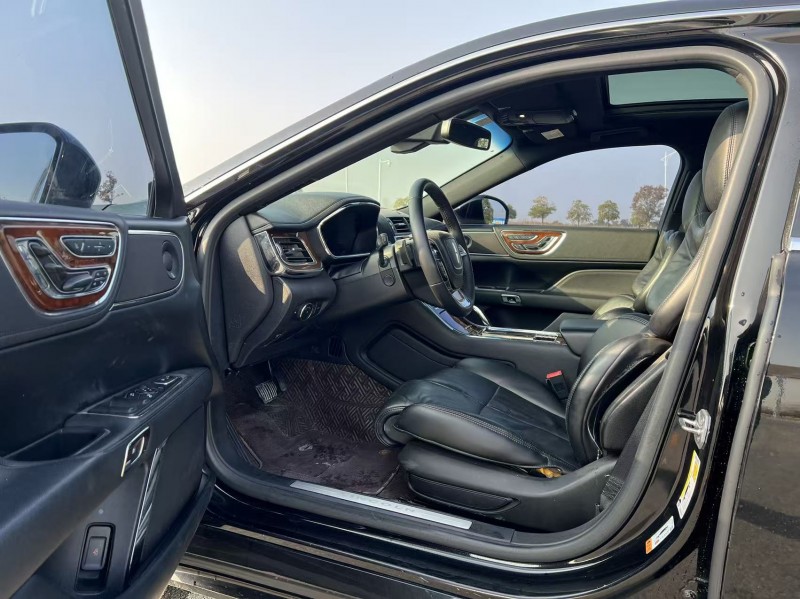 盐城18年林肯大陆4