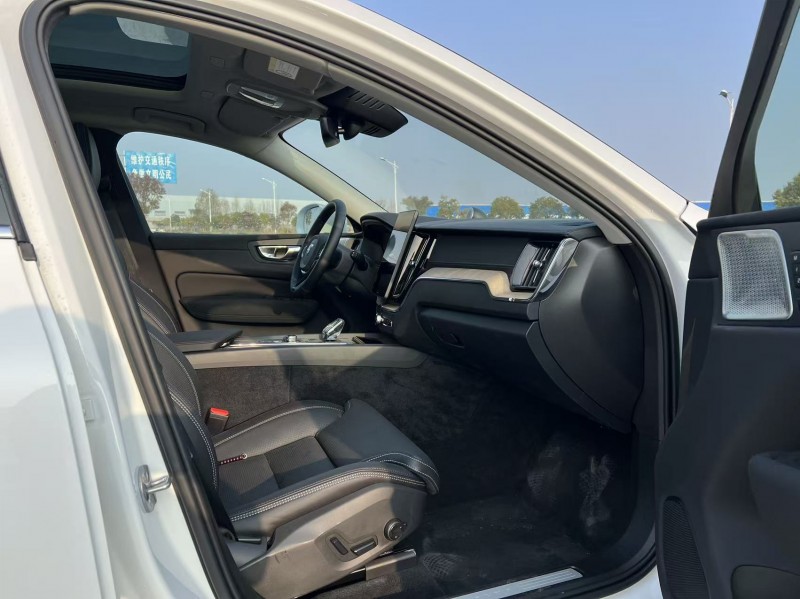 盐城25年沃尔沃XC607