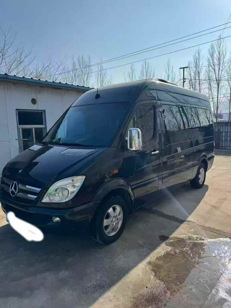 枣庄13年奔驰斯宾特3