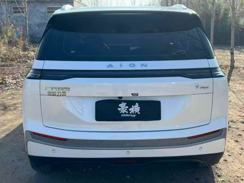 济宁24年传祺埃安Y9