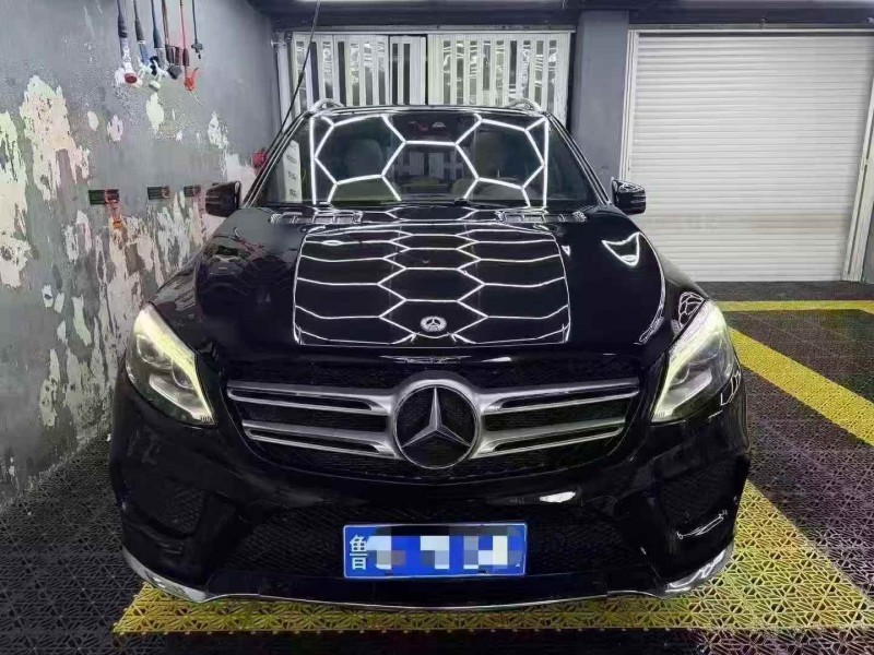 淄博18年奔驰GLE1