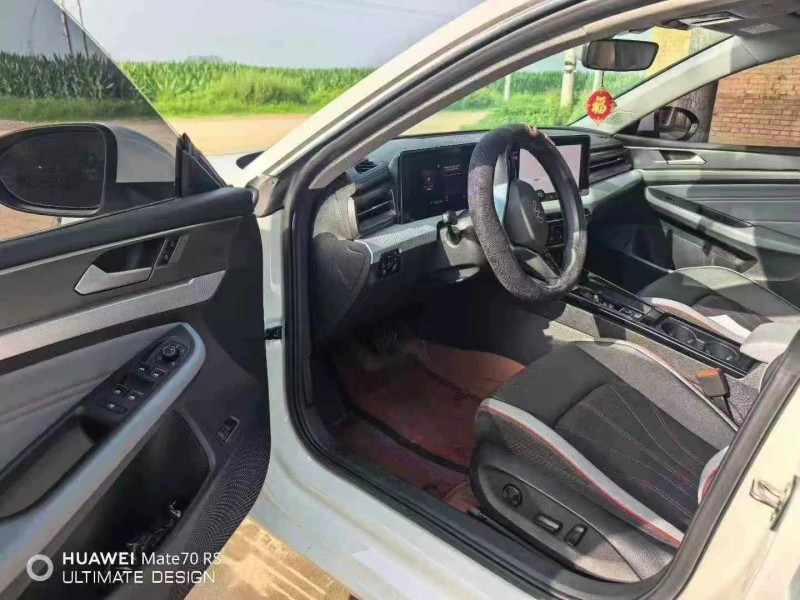 保定24年大众凌渡5