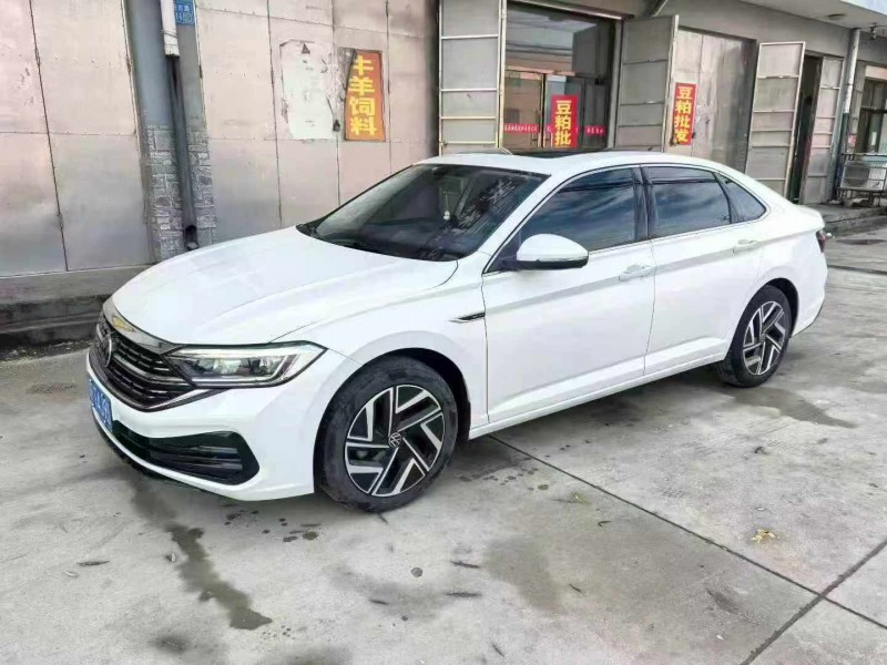 保定23年大众速腾3