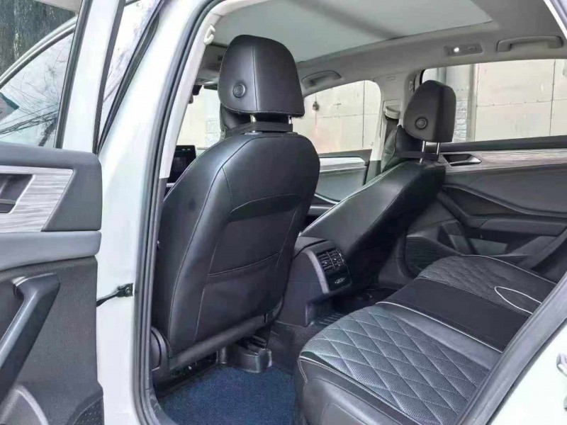 保定23年大众速腾6