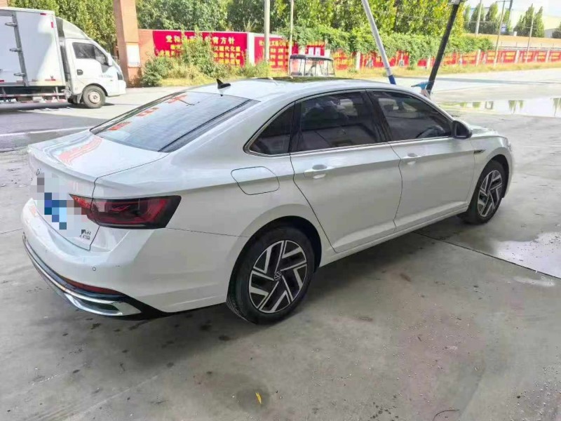 保定23年大众速腾7