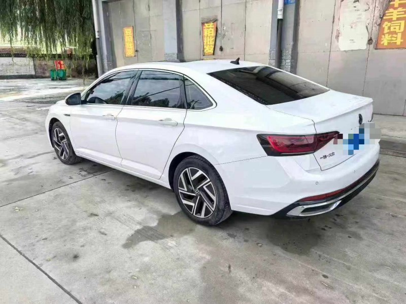 保定23年大众速腾8