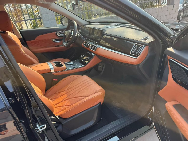 平顶山25年奇瑞捷途5