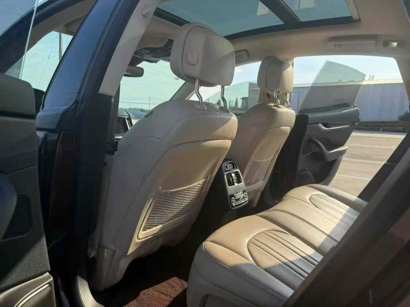 徐州18年玛莎拉蒂Levante6