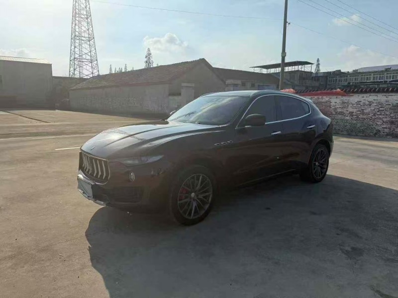 徐州18年玛莎拉蒂Levante7