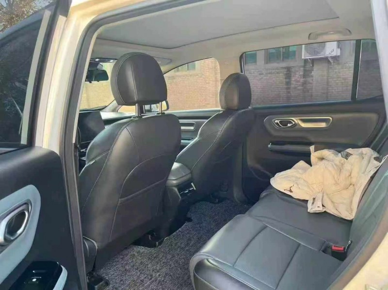 保定24年传祺埃安Y5