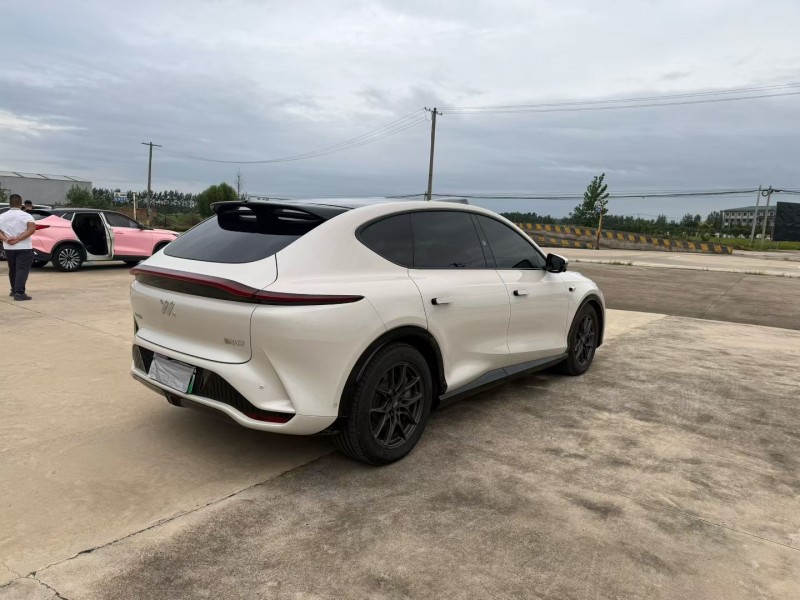 徐州25年智己LS76