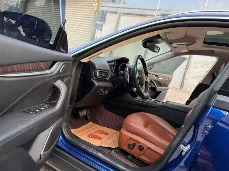 常州18年玛莎拉蒂Levante5