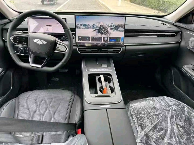 济宁25年奇瑞风云4