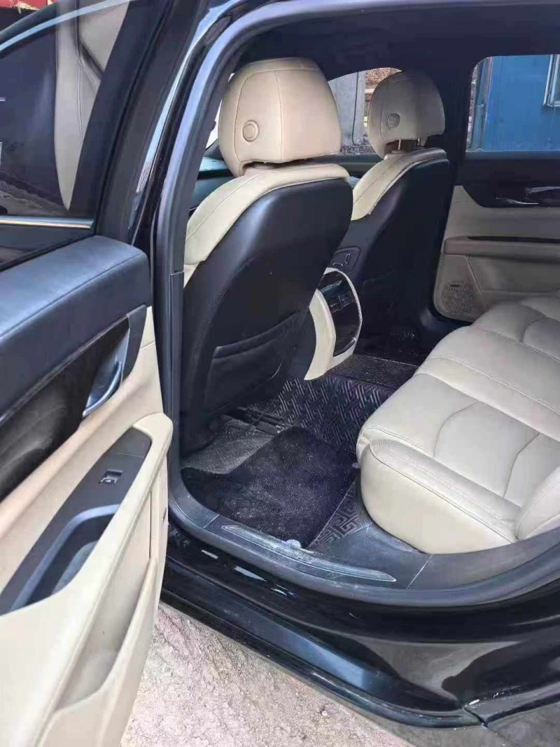 保定19年凯迪拉克CT65