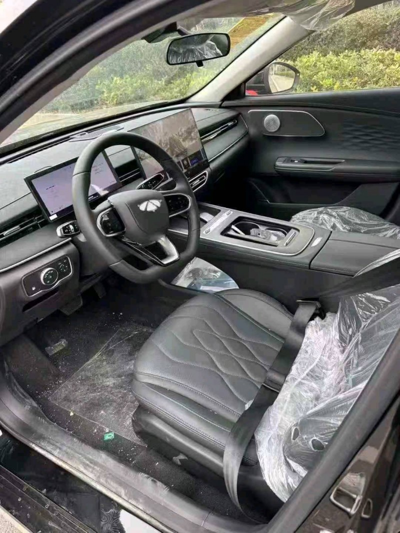 济宁25年奇瑞风云5