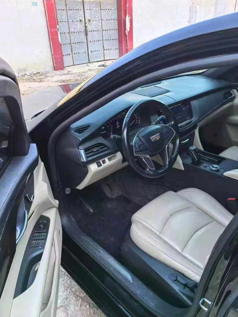 保定19年凯迪拉克CT66