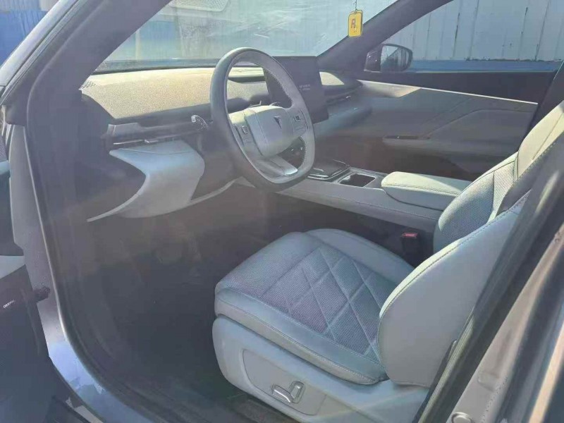 洛阳25年长安汽车深蓝4