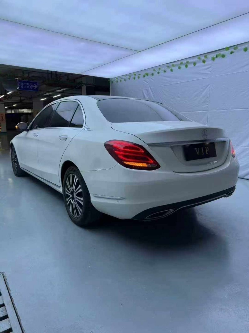 惠州17年奔驰C9